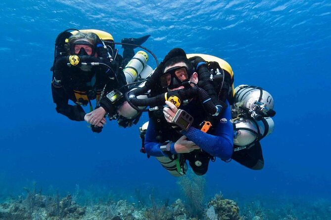 Intro Diving Full-Day Boat Trip, Lunch & Transfers - Hurghada - Two Red Sea Sites, Two Different Ways to Explore