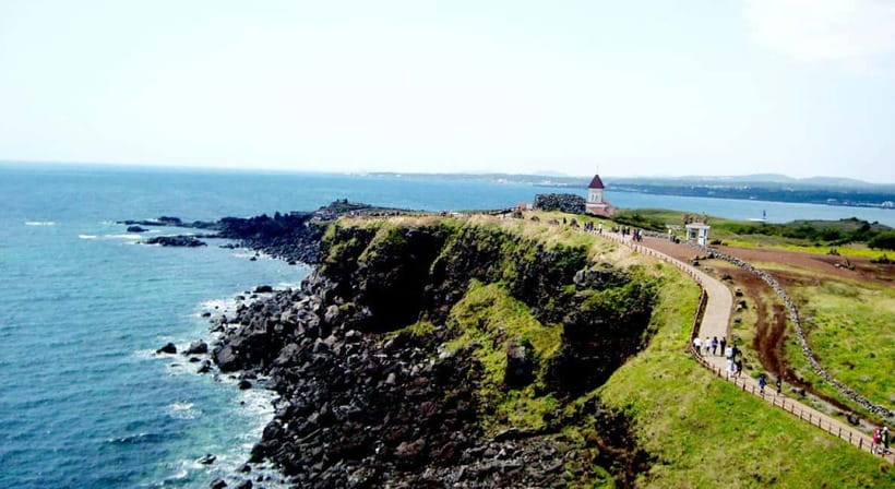 Jeju Eastern Highlight Tour with Women divers show - What the long day feels like