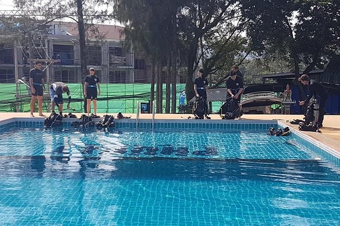Kata Beach Diving for Beginners Pool Training and 1 Beach Dive - Food, facilities, and the practical parts of the day