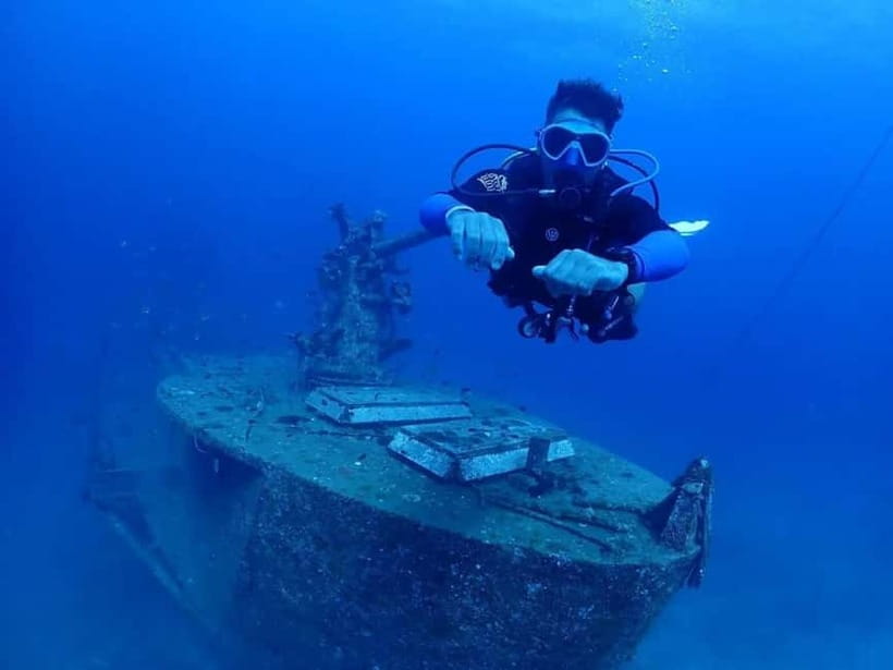 Ko Tao: 3-Day Open Water Scuba Diving Course - Day one near Mae Haad Pier