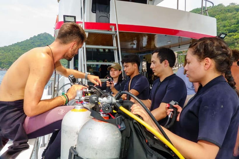 Ko Tao: Try Scuba Diving 1-Day Experience - What to bring and what to leave behind