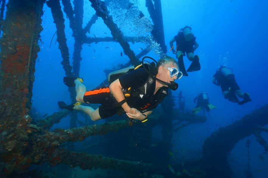Koh Chang: 1-Day Dive Trip to Top Underwater Sites - Choosing between local sites and Koh Rang National Marine Park