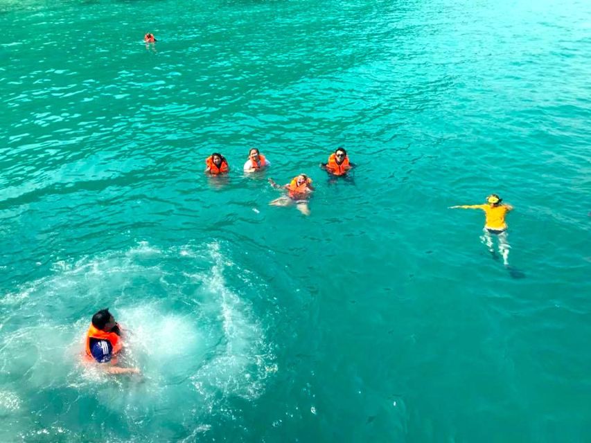 Koh Chang: Discover Scuba Diving for Beginners with 2 Dives - Lunch and the break between sessions