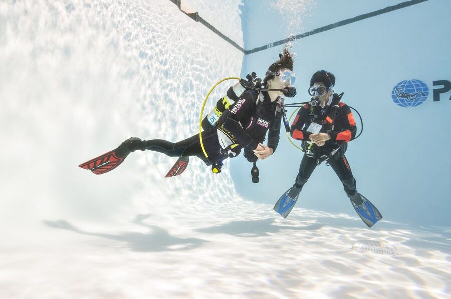 Las Palmas: 2-Day Padi Scuba Diving Course - A gentle start in Gran Canaria’s heated pool