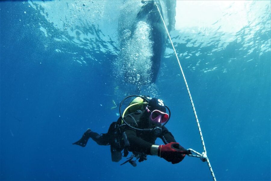 Las Palmas: 2-Day Padi Scuba Diving Course - Two ocean sessions on the second morning