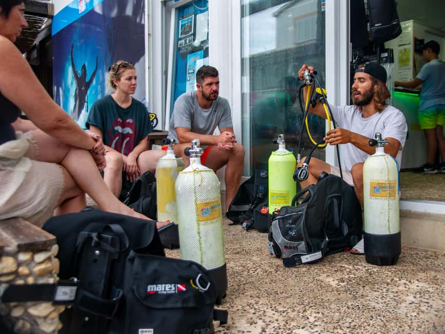 Mallorca: Adventure Diving (without a license - in the quiet off-season) - The first minutes underwater