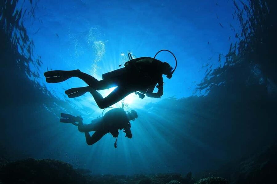 Maspalomas: Discover Scuba Diving with Pickup - The one-hour briefing at Playa del Inglés