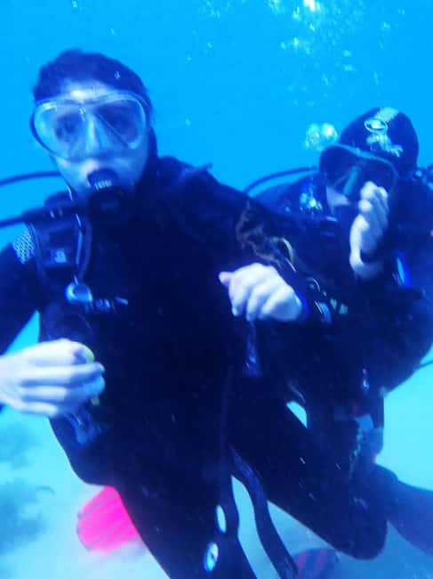 My first scuba dive into the Ocean from Sao Miguel - Breathing underwater off São Miguel