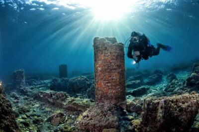 Napoli: Dive or Discover Scuba Diving in the Park of Baia