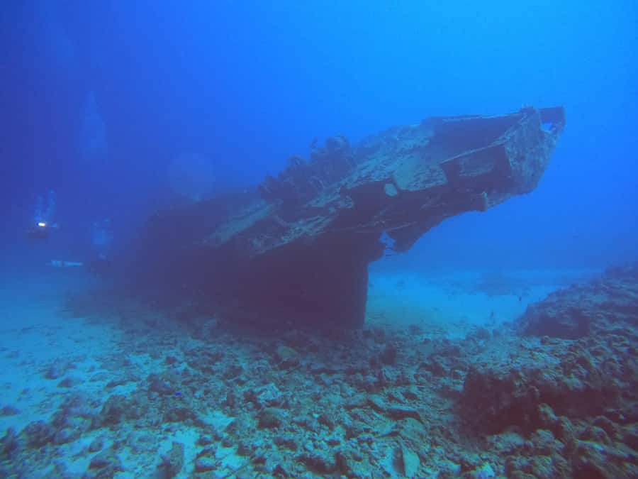 North of Mauritius: Scuba Diving Tour - Equipment, comfort, and what you actually carry