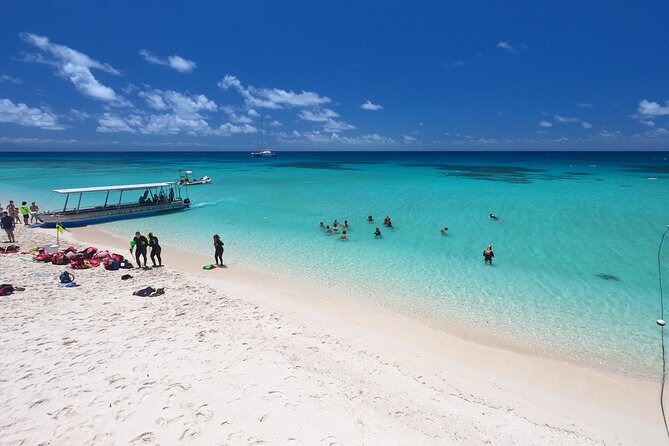 Ocean Spirit Sail to Michaelmas Cay Snorkel or Dive, from Cairns - Key things to know before booking