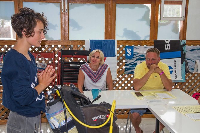 Open Water Diver Scuba Diving Course in Puerto de Mogan - Who should book this three-day course