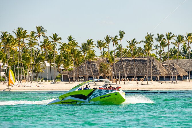 PACKAGE DEAL Catamaran- Snorkeling - Hooka Diving - Parasailing - What the $140 price really covers
