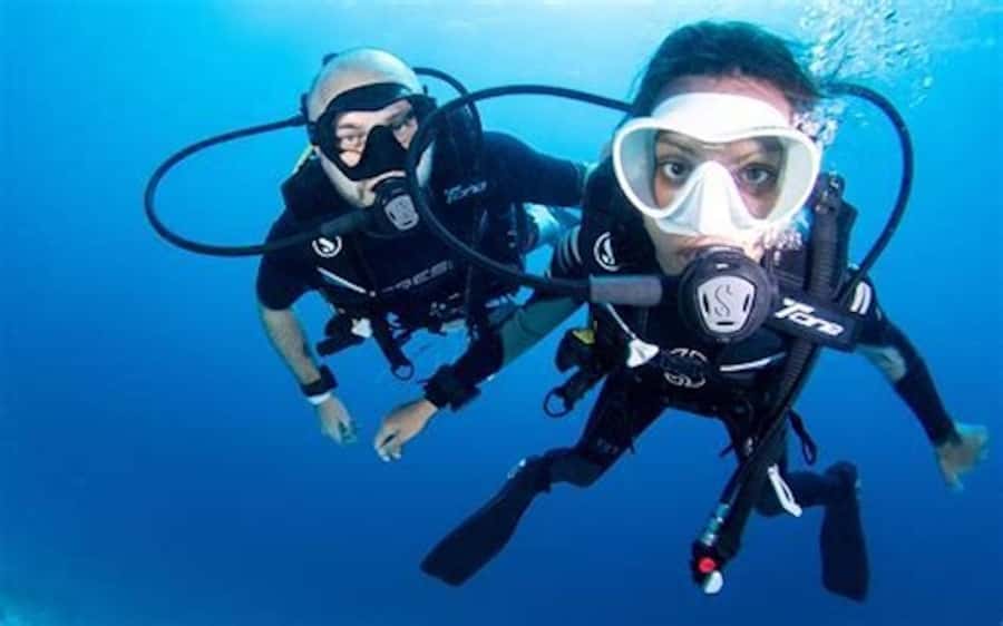 PADI Discover Scuba Diving: at Hol Chan Marine Reserve - Why Hol Chan works for a first scuba experience