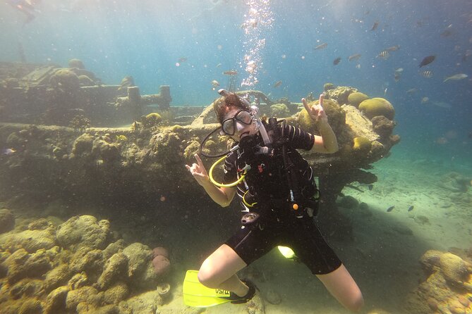 PADI Open Water Course in Curacao - What the $525 price includes
