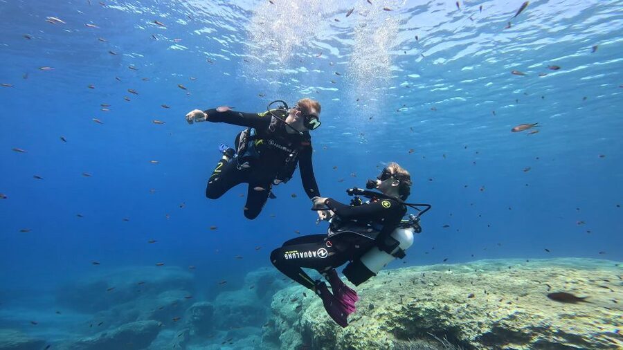 PADI Scuba Diving Program for Beginners in Peloponesse - The main strengths and the small drawbacks