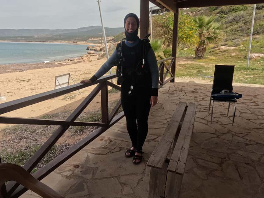 Paphos: Discover Scuba Diving Experience with Pickup - What the $117 price includes