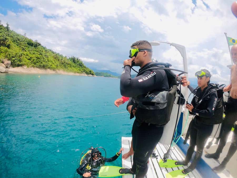 Paraty: Discovery Scuba Diving Experience for Beginners - The $150 price and what you receive