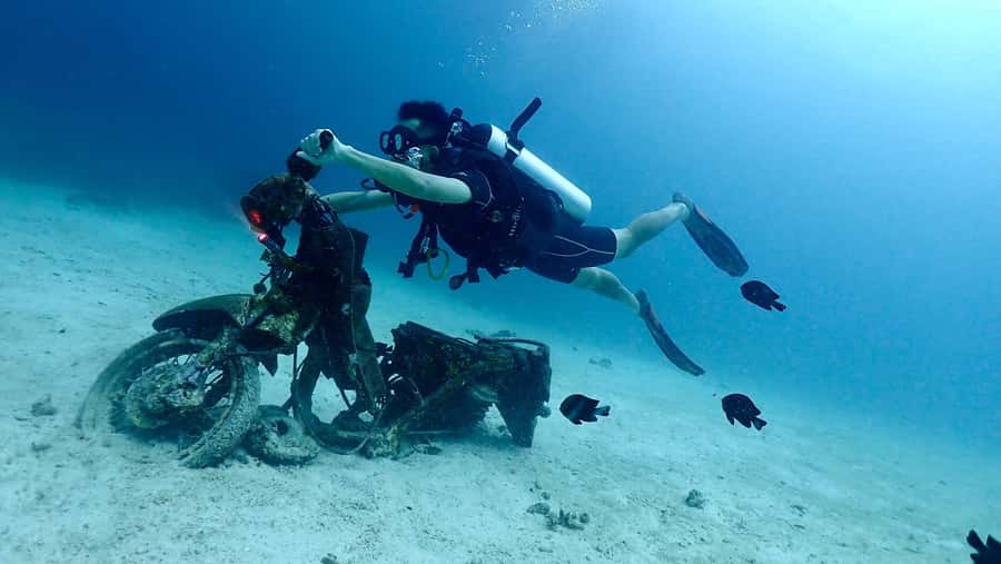 Phuket: Discover Scuba Diving to Racha Yai Island - The second session is usually the rewarding one