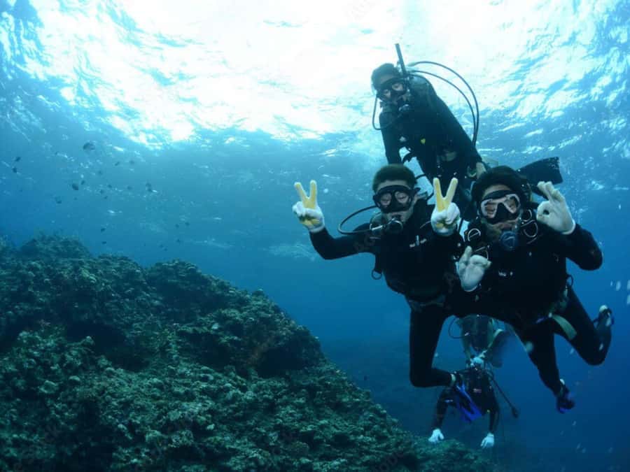 Phuket: Racha Island and Coral Islands + Scuba Beach Dive - A first underwater lesson from Phuket