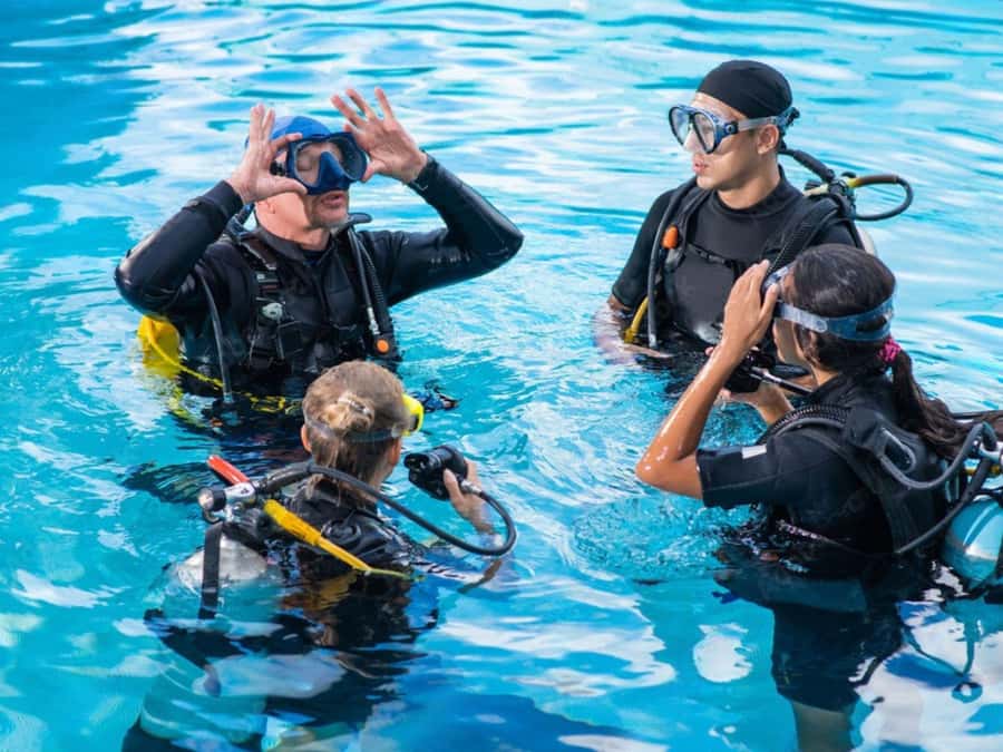 Phuket: Racha Island and Coral Islands + Scuba Beach Dive - An hour at Coral Island