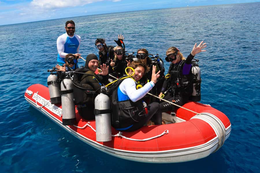 Port Douglas: Outer Barrier Reef Snorkel and Dive Options - Why three reef stops matter
