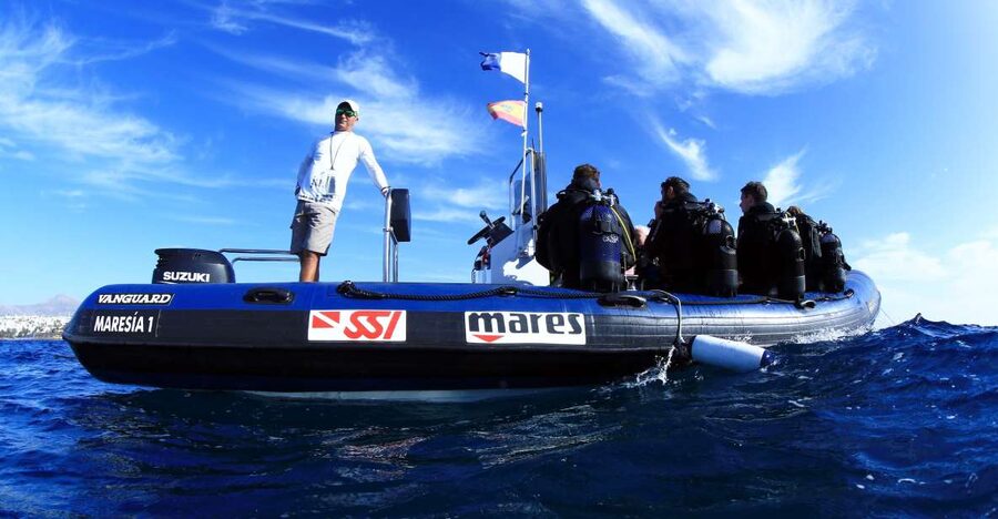 Puerto del Carmen: Guided Scuba Dive (certified only) - A guided session for certified divers