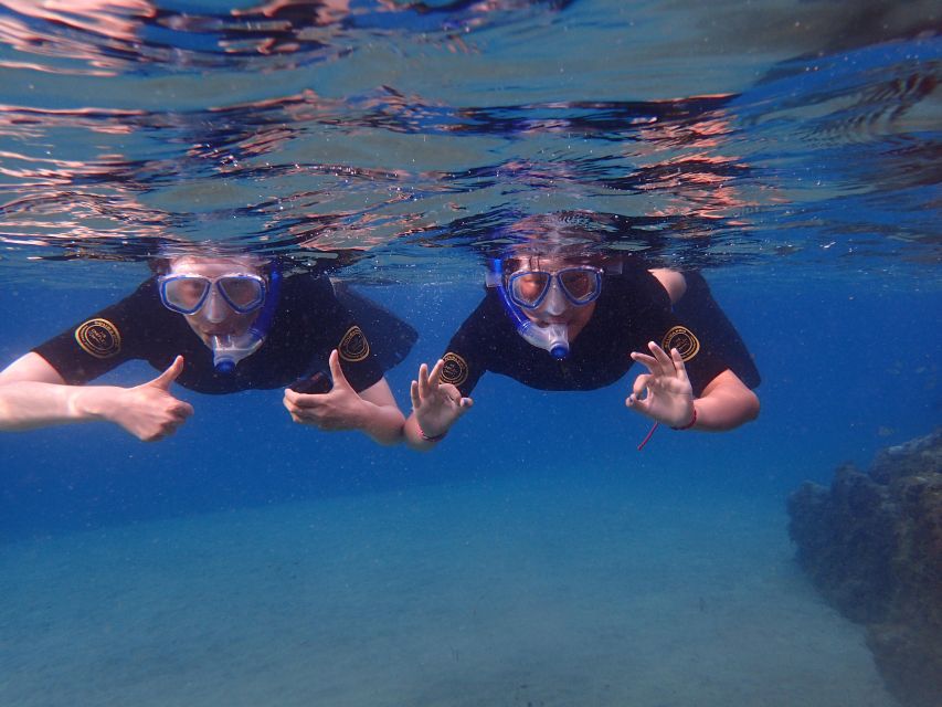 Puerto del Carmen: Snorkeling Trip with Dive Instructor - Finding the meeting point at Playa Chica
