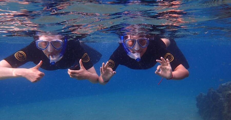 Puerto del Carmen: Snorkeling Trip with Dive Instructor - Getting fitted with Scubapro equipment