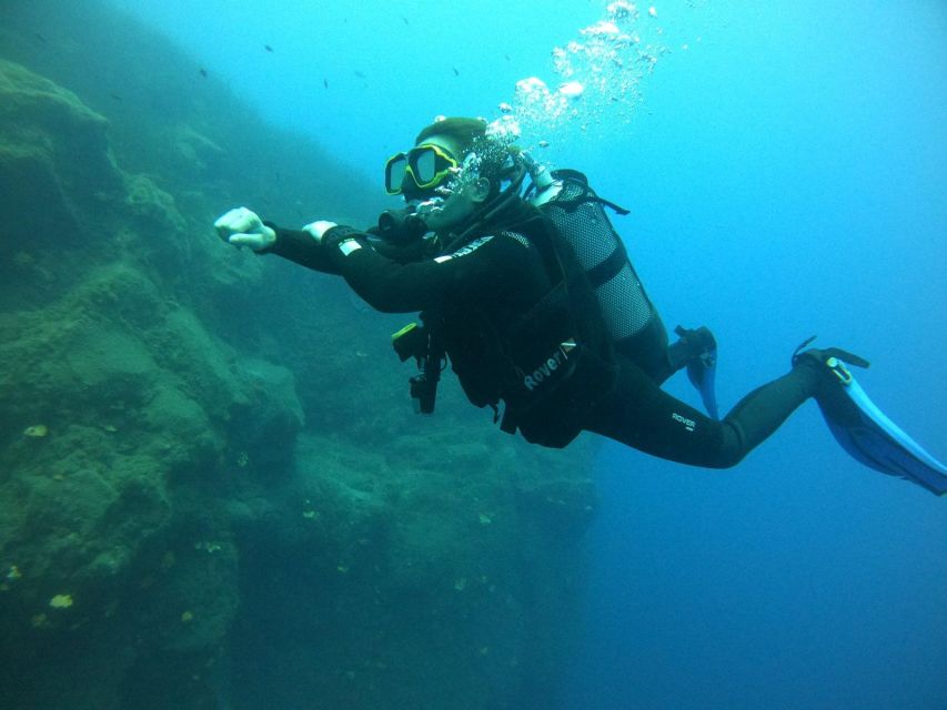 Santorini: Scuba Diving Experience in Caldera for Beginners - What the Santorini scuba experience is really like