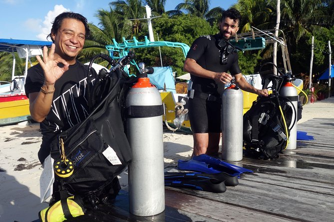 Scuba diving at MUSA the underwater museum for certified divers - Equipment, refreshments, and the boat