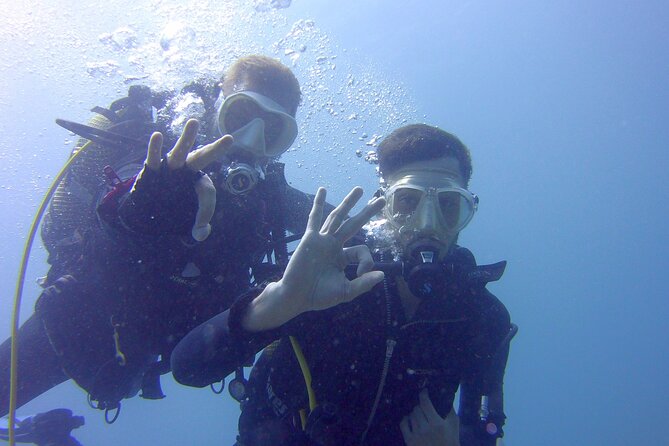 Scuba Diving Experience at Arguineguin and Puerto Rico - A calm first step into scuba near Puerto Rico