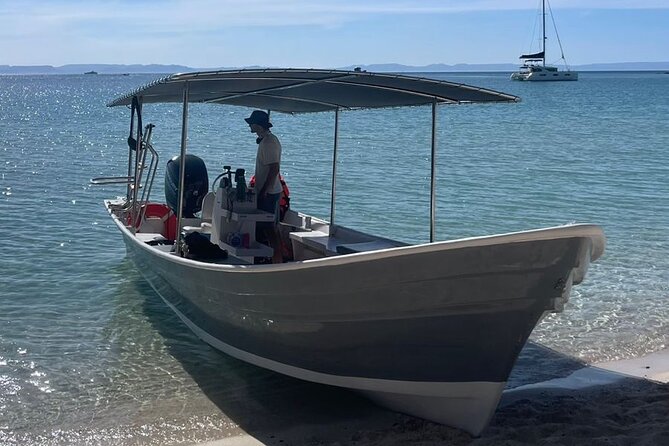 Scuba Diving in La Paz Private Trip - Lunch and downtime on an island beach