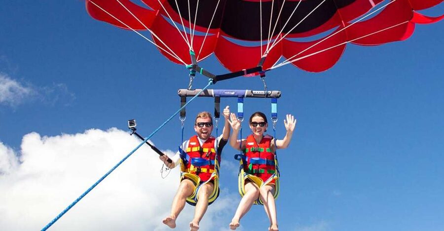 Sharm El-Sheikh: Parasailing, Camel Ride, Dive & Quad Bike - A full day that changes scenery several times