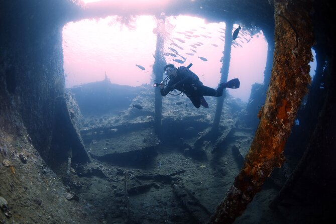 Shipwreck Diving in Tulamben - Morning preparation at Neptune Scuba Diving