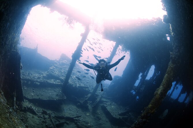 Shipwreck Diving in Tulamben - Who will get the most from this day