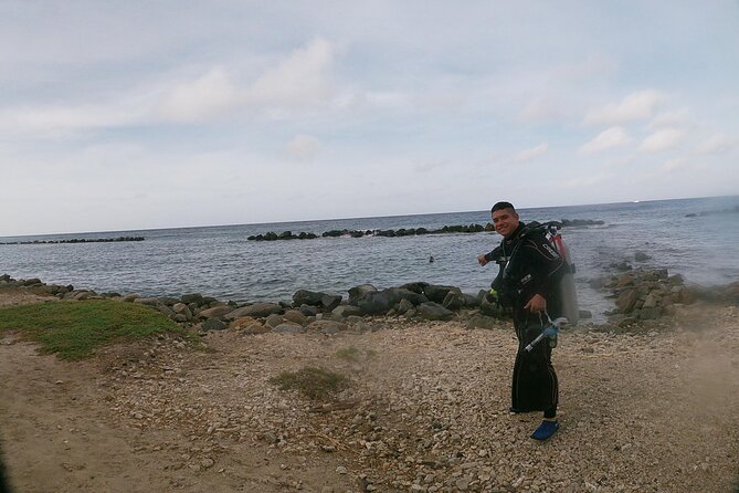 Shore Dive Aruba for Certified Divers - Price and what the $95 covers in practical terms