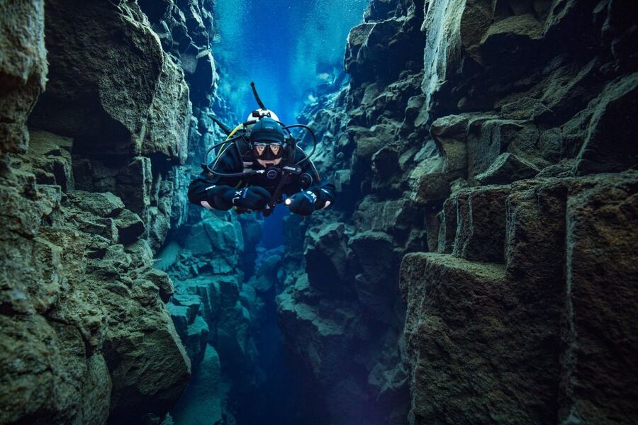 Silfra: Diving Between Tectonic Plates - What the $289 price includes