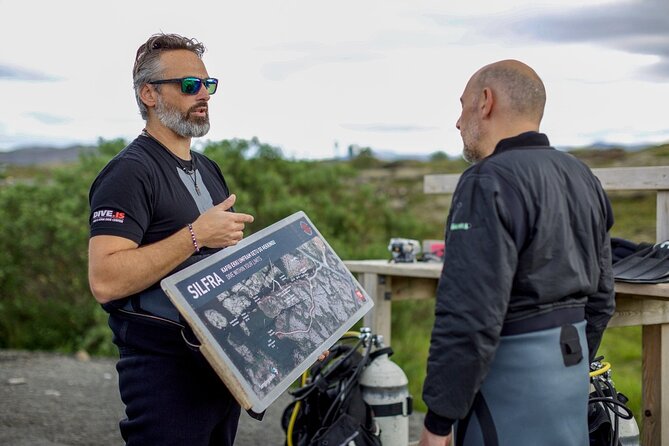 Silfra: Diving Between Tectonic Plates - Meet on Location - What the $254 price includes