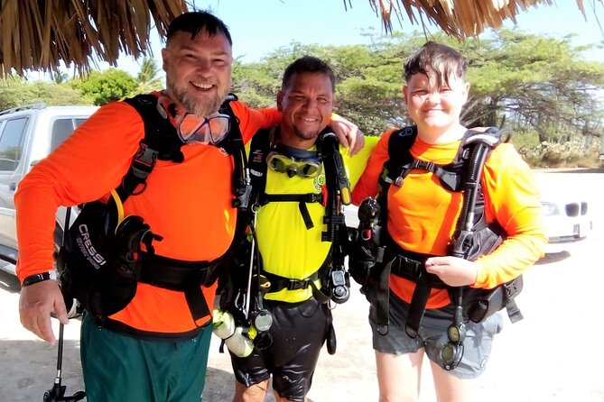 Small-Group Aruba Scuba Diving for Non-Certified Divers - The 2 pm start at Tres Trapi