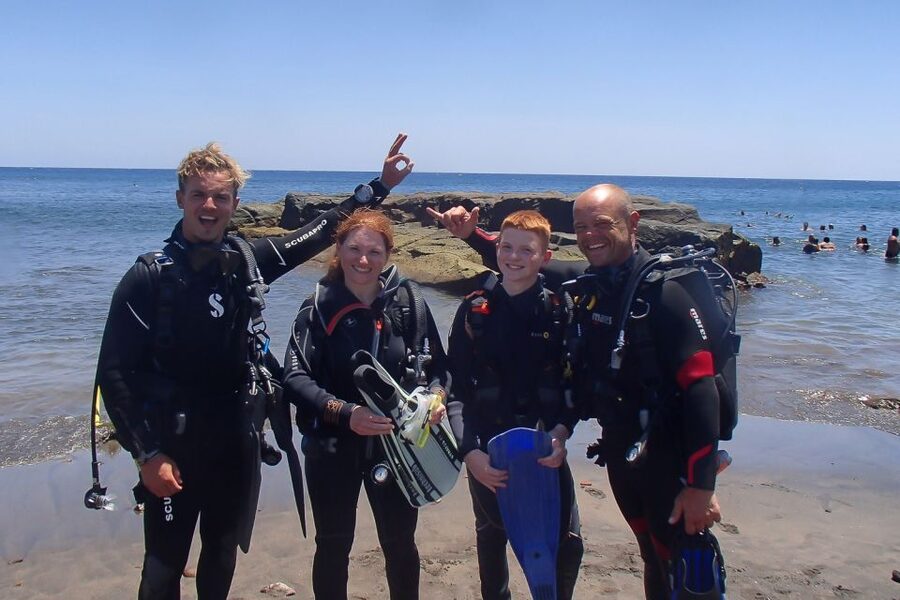 Tenerife: Abades Beach Beginner Diving Experience - The 40-minute underwater session