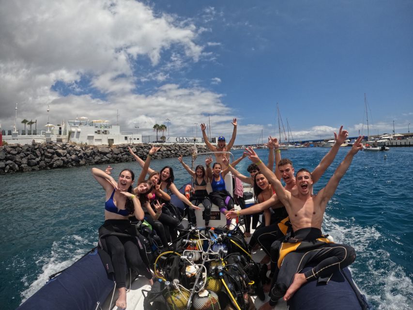 Tenerife: Beginner's Dive at a Spot with Turtle Sightings - Snorkeling while others use the scuba gear