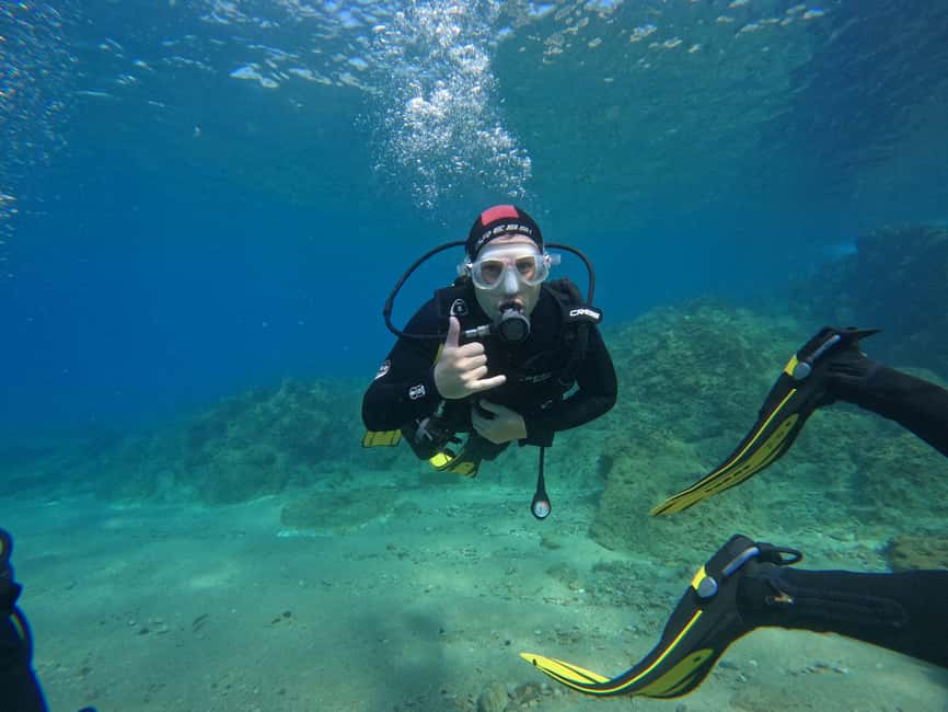 Tossa de Mar: PADI Discovery Scuba Diving in Costa Brava - Underwater at Mar Menuda