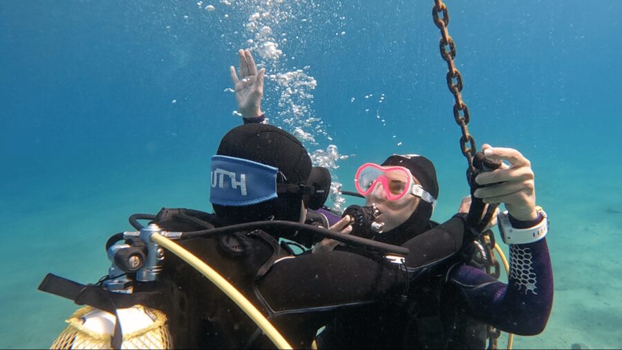 Tossa de Mar: PADI Scuba Diver Certification Course - The 9:00 am theory class