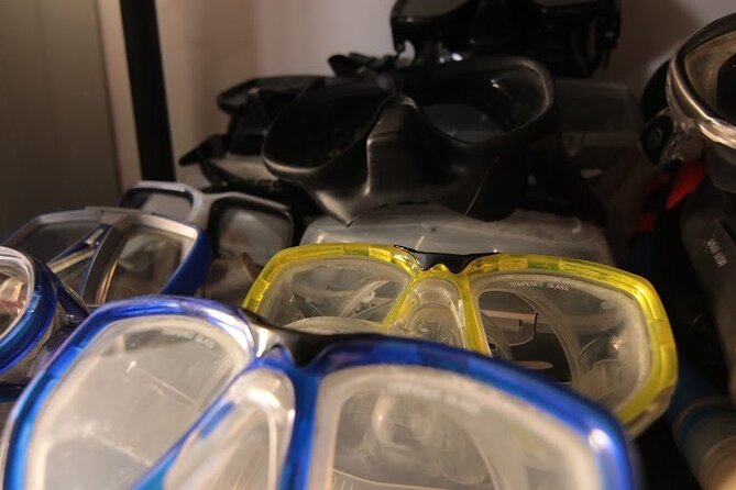 Two Morning Dives in Gozo for Certified Diver - Coffee, cookies, and a fresh tank