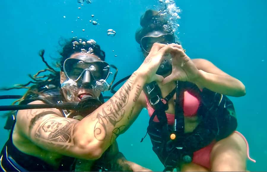 Waikiki: Honolulu Beginner Scuba Diving with Videos - Key Points at a Glance