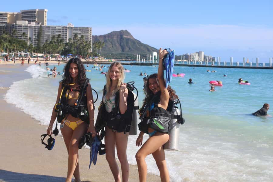 Waikiki: Honolulu Beginner Scuba Diving with Videos - The Guided Underwater Portion at Magic Island Lagoon