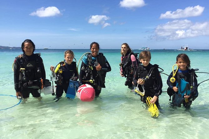 WaterColors - Discover Scuba Diving in Boracay - The boat ride leads to the open-water session